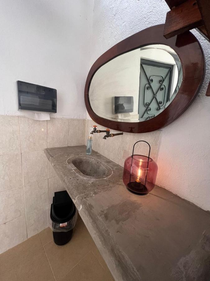 Hostal Luna 49 كويريتارو المظهر الخارجي الصورة